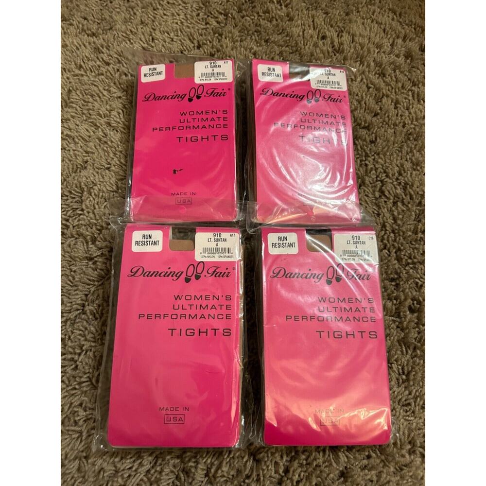 $48 DANCING FAIR 910 LT SUNTAN RUN RESISTANT Footed Dance TIGHTS LOT size A *NEW